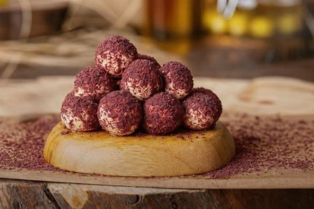 لبنة مع سماق