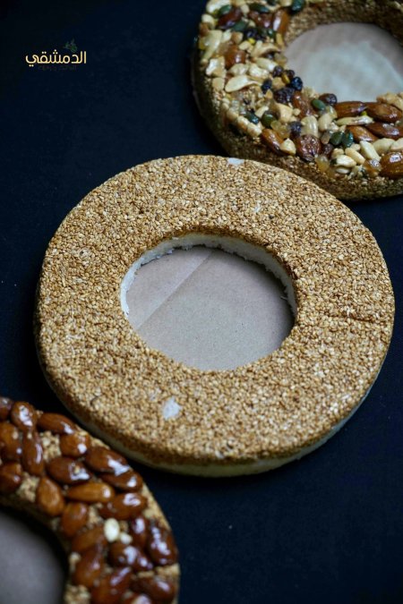 قالب سمسمية مع جوز الهند